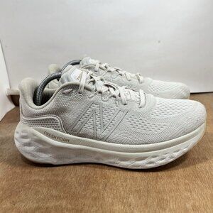 New Balance Fresh Foam More V3 Womens Size 11 B WMORMB3 Running Casual Sneakers